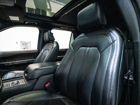 Used 2021 Ford Expedition Max Limited image 6
