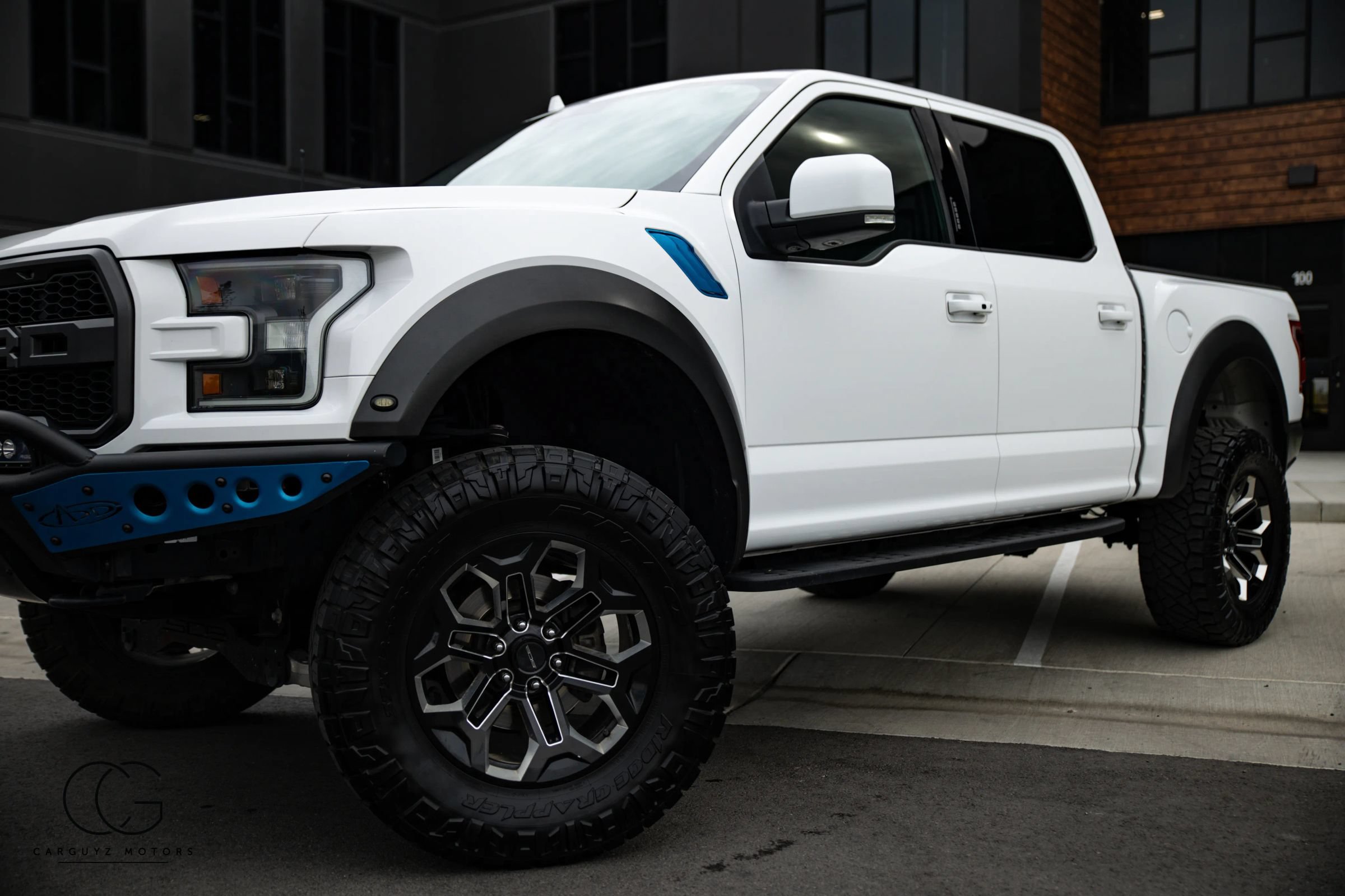 Used 2019 Ford F150 Raptor w/ Equipment Group 802A Luxury AWD/4WD image 6