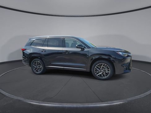 New 2026 Lexus TX 350 AWD image 2