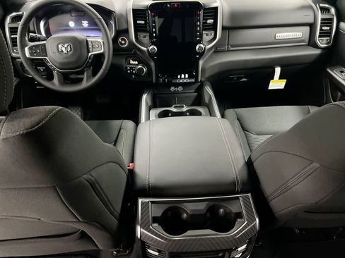 New 2026 RAM 1500 Big Horn AWD/4WD image 10