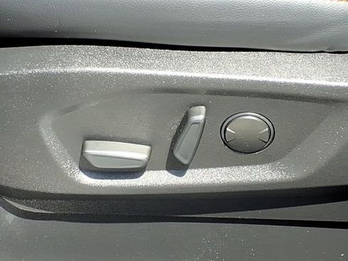 Used 2024 Ford Edge ST-Line AWD/4WD image 18