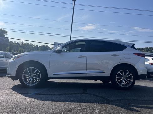 Certified 2023 Acura RDX FWD w/ Technology Package image 2