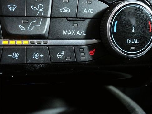 Certified 2022 Ford Escape SE w/ Convenience Package image 20