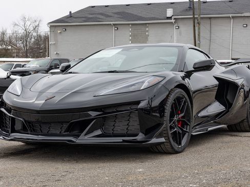 New 2026 Chevrolet Corvette Z06 image 2