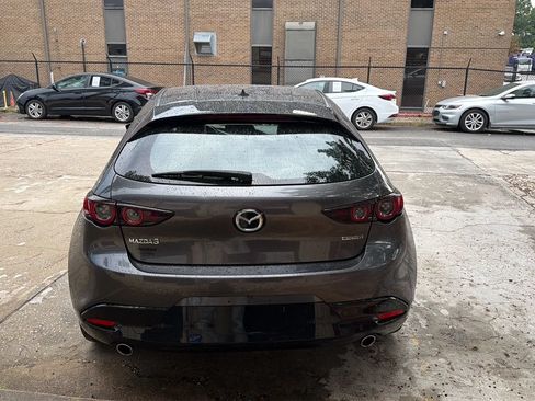 Used 2019 MAZDA MAZDA3 Hatchback w/ Premium Package FWD image 4