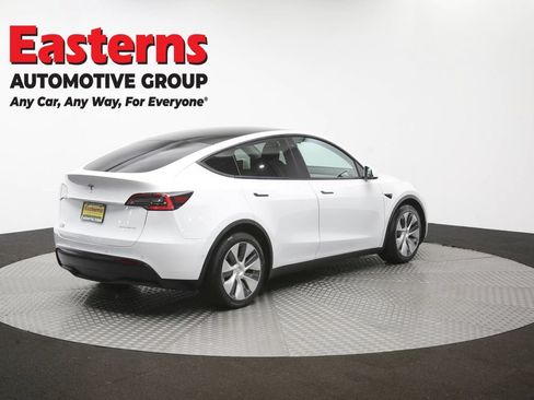 Used 2021 Tesla Model Y Long Range AWD/4WD image 38
