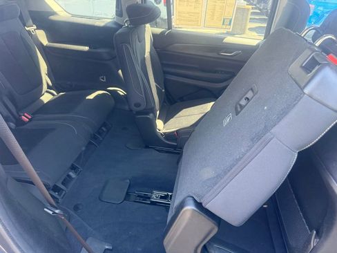Used 2023 Jeep Grand Cherokee L Laredo AWD/4WD image 44
