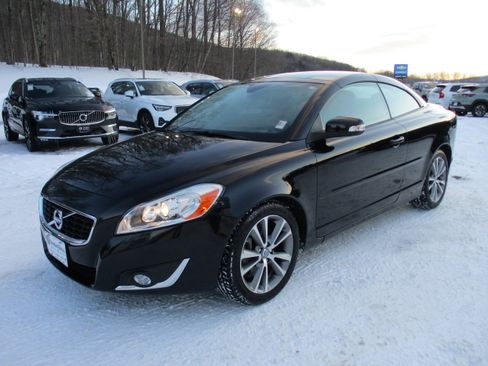 Used 2013 Volvo C70 T5 image 1