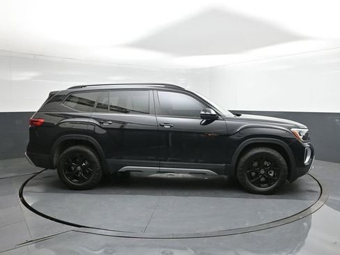 New 2026 Volkswagen Atlas Peak Edition image 26
