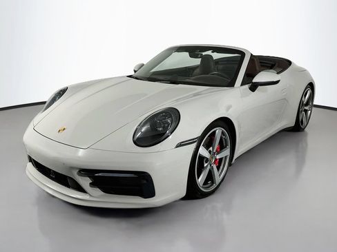 Certified 2020 Porsche 911 Carrera 4S AWD/4WD image 40