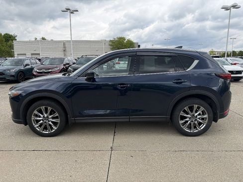 Used 2019 MAZDA CX-5 Signature AWD/4WD image 5
