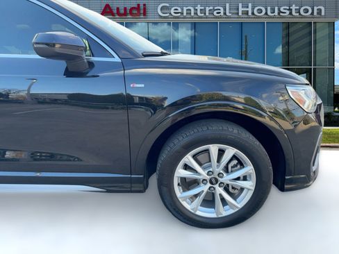 Used 2023 Audi Q3 2.0T Premium w/ Convenience Package image 12