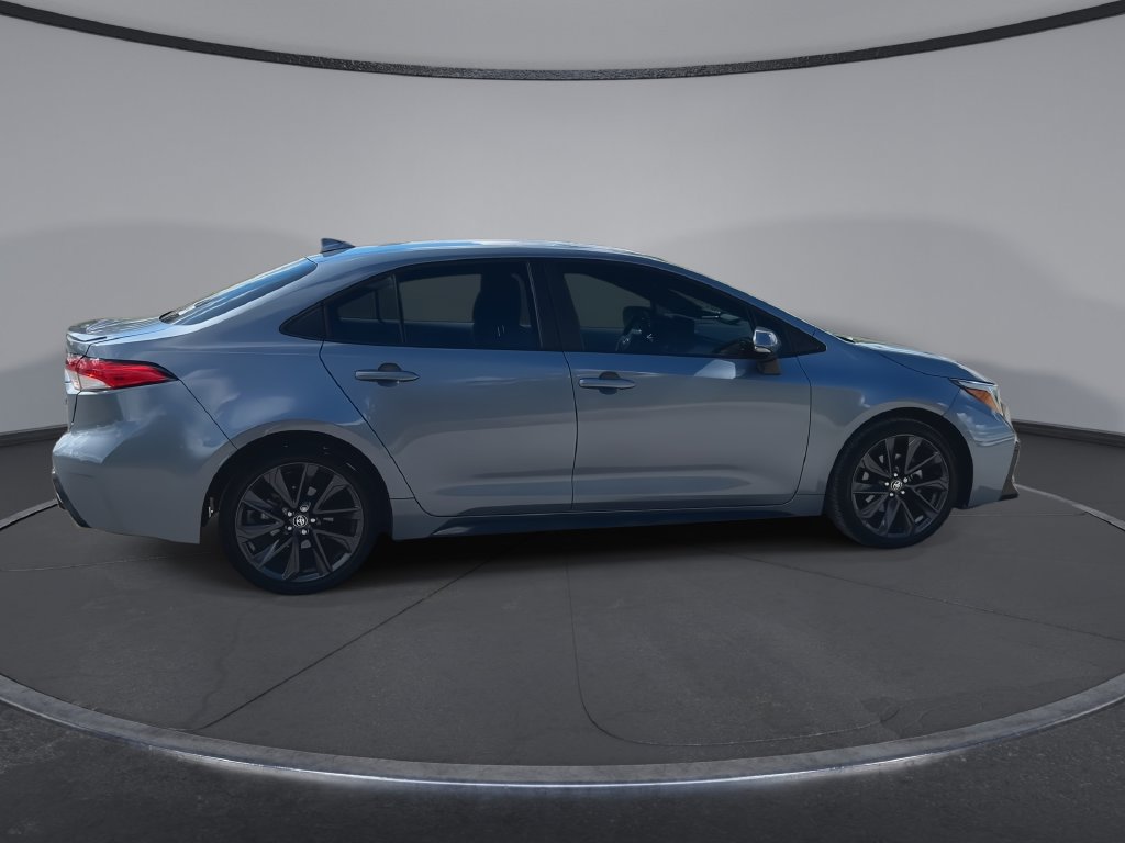 Used 2024 Toyota Corolla SE FWD image 9