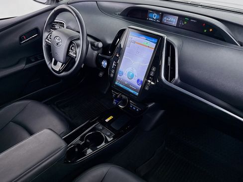 Used 2022 Toyota Prius Prime XLE image 15