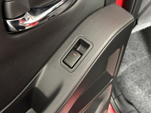 Used 2022 Nissan Frontier SV image 41