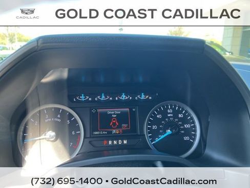 Used 2019 Ford Expedition XLT w/ Equipment Group 201A AWD/4WD image 18