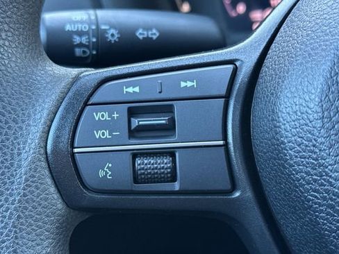 Used 2025 Honda Accord SE image 37