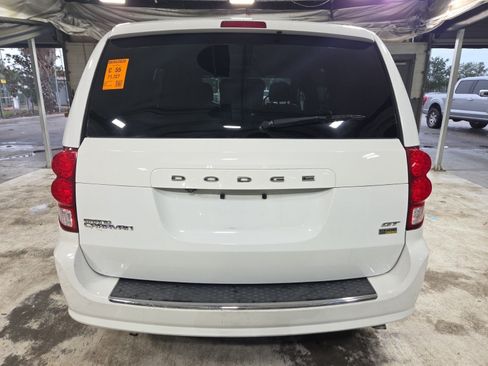 Used 2019 Dodge Grand Caravan GT FWD image 7