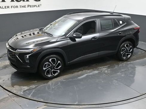 New 2026 Chevrolet Trax RS image 22