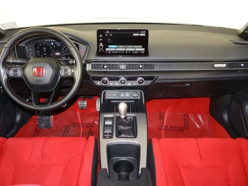 Used 2024 Honda Civic Type R image 13