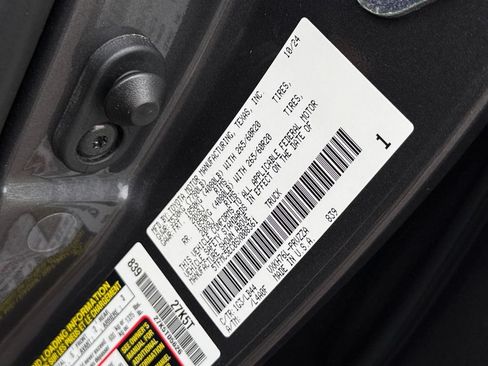 Used 2025 Toyota Tundra 1794 Edition AWD/4WD image 32