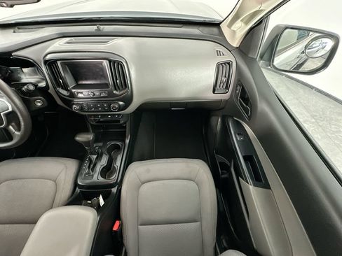 Used 2021 Chevrolet Colorado W/T w/ Custom Special Edition RWD image 11