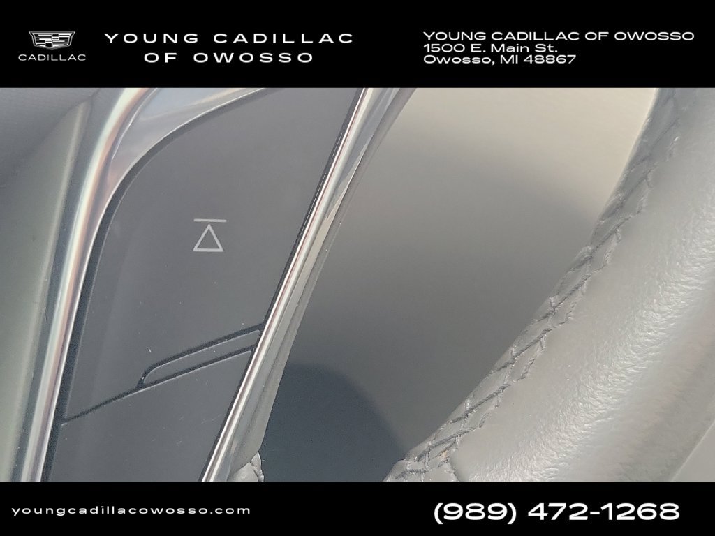 Certified 2021 Cadillac XT5 Premium Luxury w/ LPO, Floor Liner Package AWD/4WD image 16