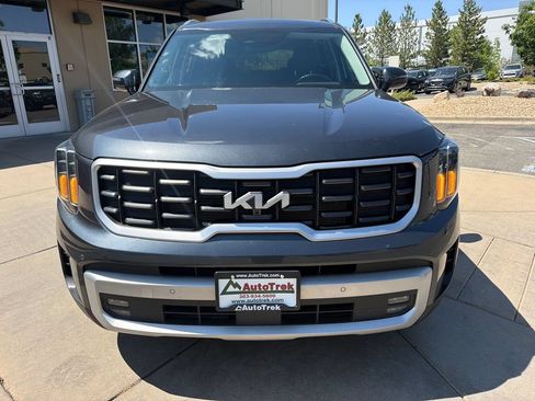 Used 2024 Kia Telluride SX w/ Towing Package AWD/4WD image 3