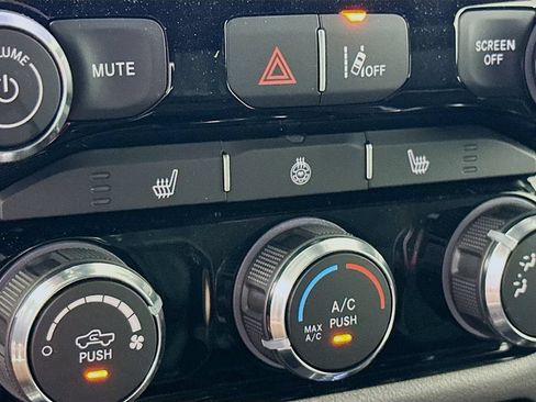 New 2026 RAM 1500 Big Horn w/ Night Edition AWD/4WD image 27