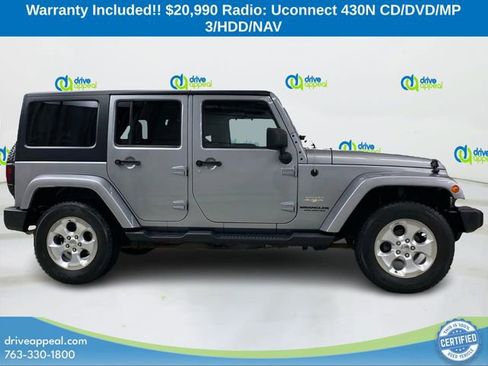 Used 2014 Jeep Wrangler Unlimited Sahara w/ Dual Top Group AWD/4WD image 4