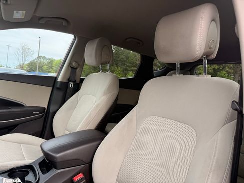 Used 2016 Hyundai Santa Fe Sport AWD/4WD image 13