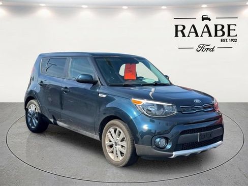 Used 2017 Kia Soul + FWD image 2