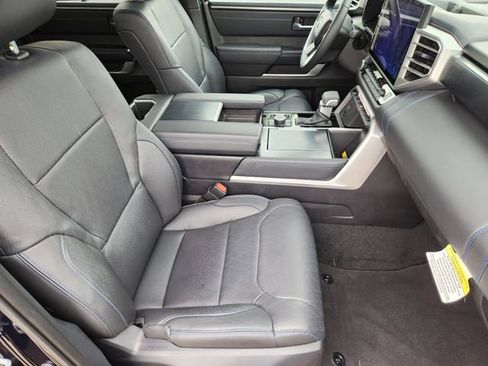 New 2025 Toyota Tundra Platinum AWD/4WD image 12