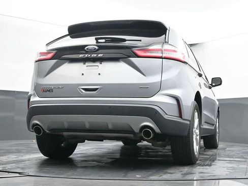 Used 2022 Ford Edge Titanium image 27