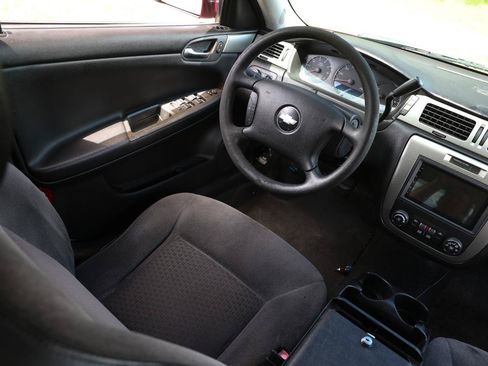 Used 2009 Chevrolet Impala Police FWD image 20