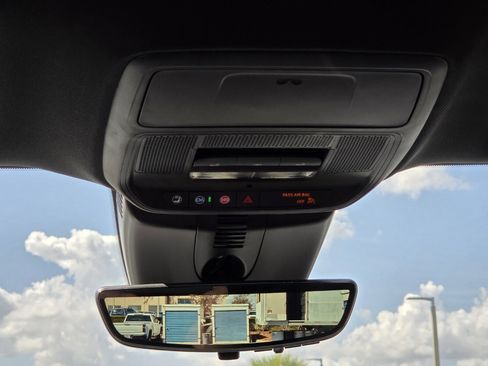 New 2026 Chevrolet Traverse LT w/ Sun and Wheel Package image 10