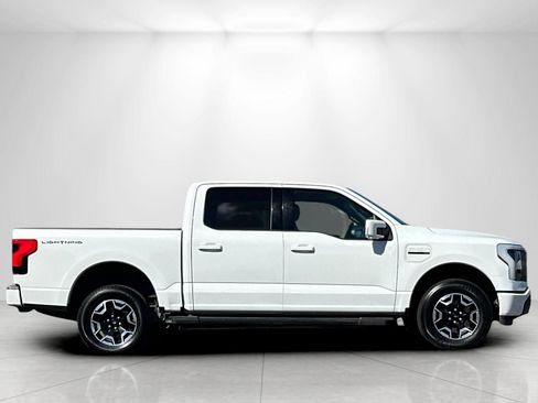 Used 2023 Ford F150 Lightning XLT AWD/4WD image 2