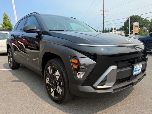 Certified 2025 Hyundai Kona SEL AWD/4WD image 7