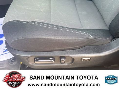 Used 2022 Toyota Tacoma TRD Off-Road w/ Technology Package image 16