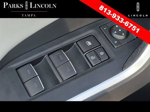 Used 2024 Toyota RAV4 Limited image 17