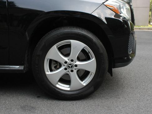 Used 2018 Mercedes-Benz GLS 450 4MATIC w/ Premium Package image 4