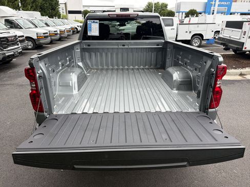 Used 2026 Chevrolet Silverado 1500 Custom AWD/4WD image 32