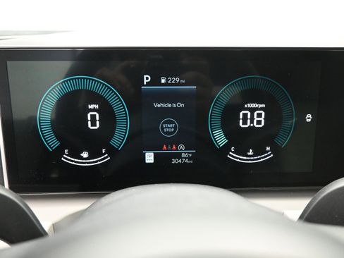 Used 2025 Hyundai Tucson SEL FWD image 14