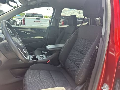 Used 2022 GMC Terrain SLE w/ Driver Convenience Package AWD/4WD image 16