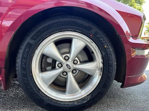 Used 2007 Ford Mustang GT RWD image 20