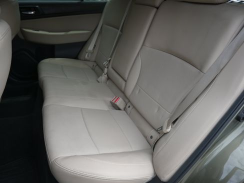 Used 2015 Subaru Outback 2.5i Limited AWD/4WD image 31