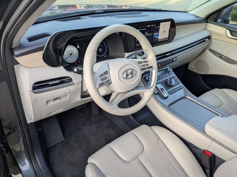Used 2023 Hyundai Palisade Limited AWD/4WD image 14