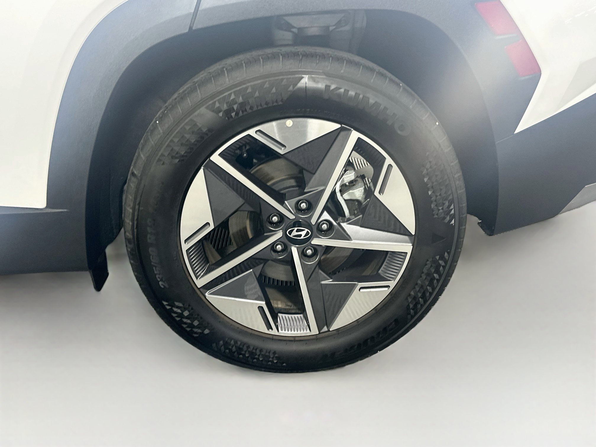 Used 2026 Hyundai Tucson SEL Plus FWD image 11