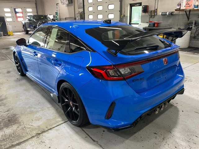 Used 2023 Honda Civic Type R image 2