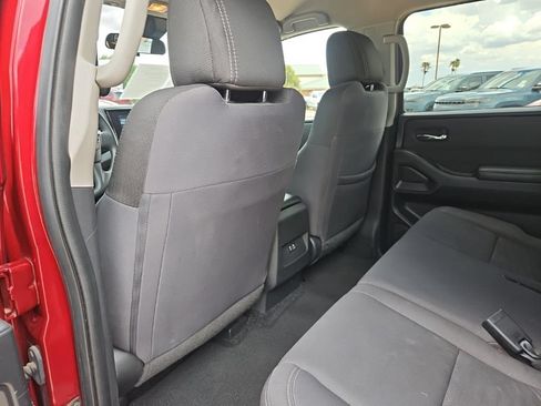 Used 2023 Nissan Frontier SV AWD/4WD image 19
